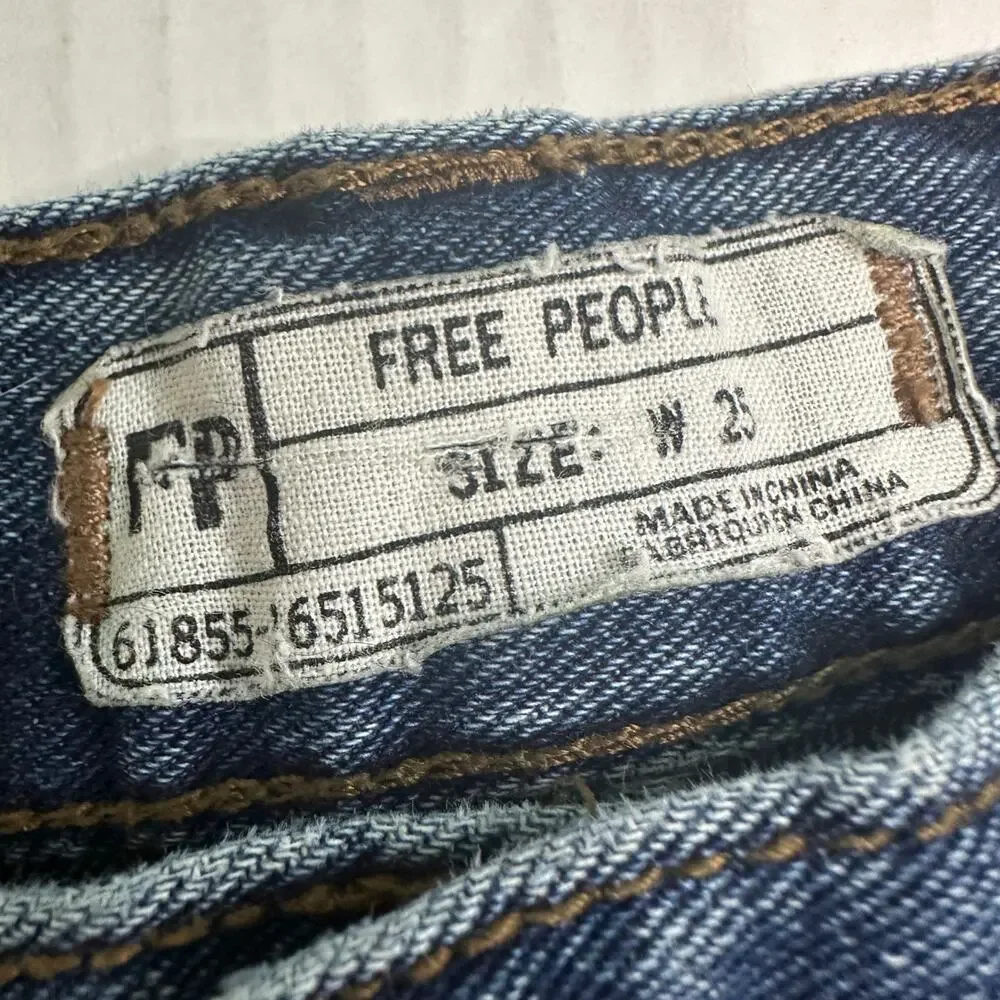 Free People Cut Off Jean‎ Shorts Size 25 Short Shorts Button Front Distressed